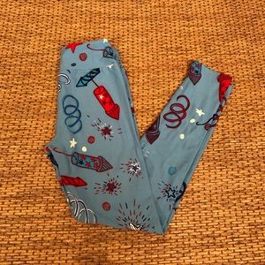 LuLaRoe Leggings Blue Red Size Tween